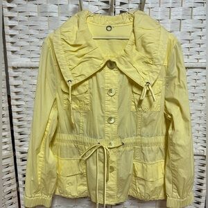 One Girl ladies light jacket size medium‎